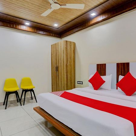 Hotel O Family Deluxe นิวเดลี ภายนอก รูปภาพ