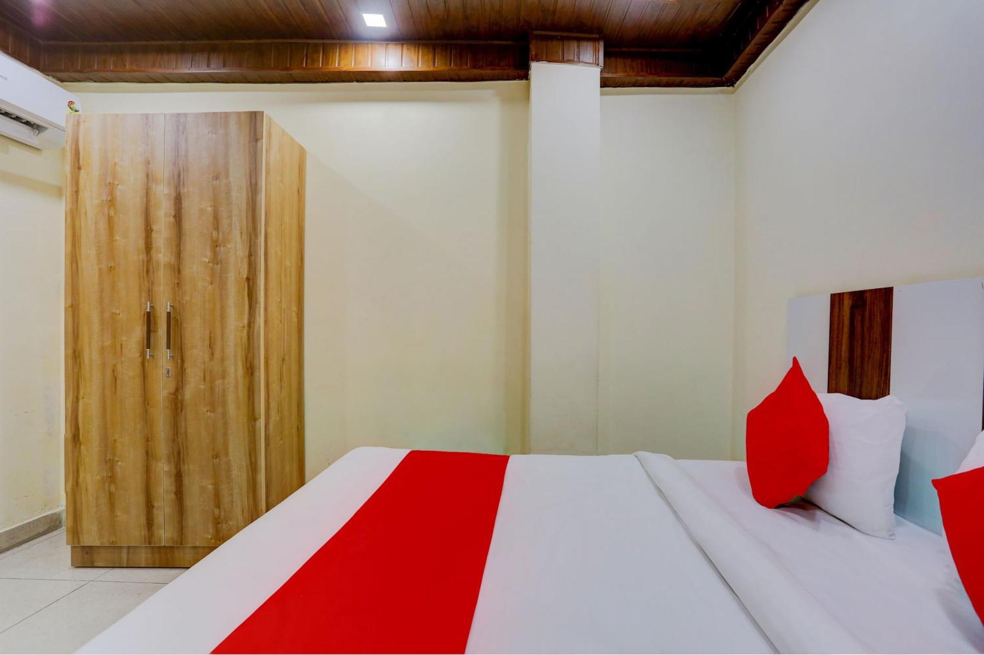Hotel O Family Deluxe นิวเดลี ภายนอก รูปภาพ